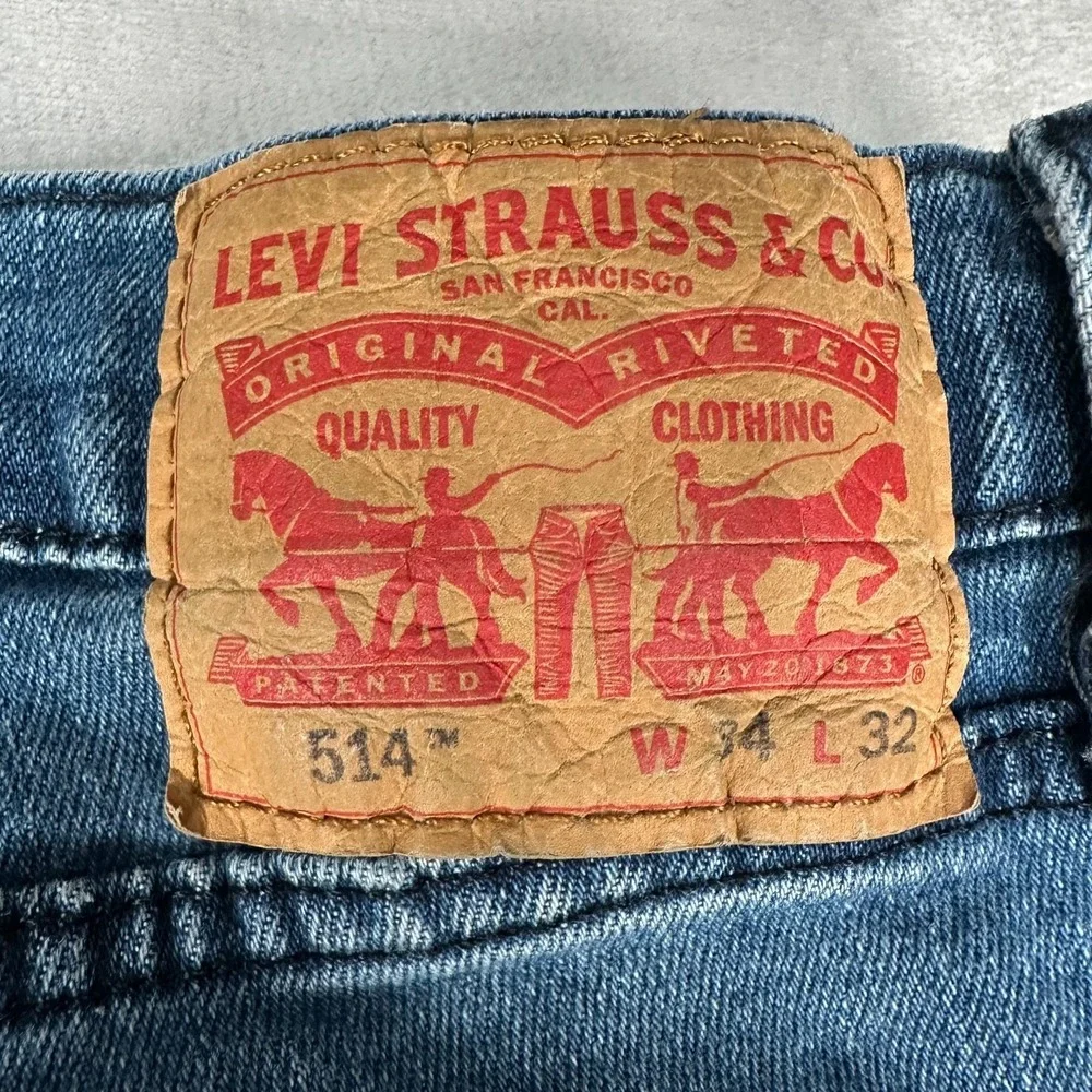 Levi's 514 Jeans Men's Size 34x32 Medium Wash Denim Straight Leg Cowboy